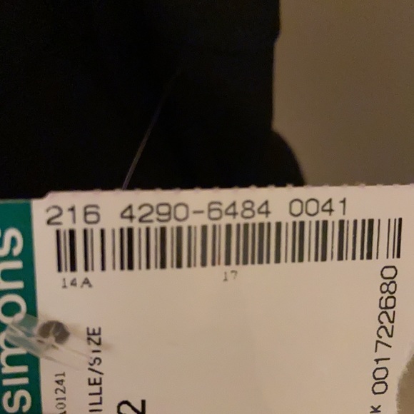 Navy blue pants new from Simons ‘tag on’ size 12 - Picture 6 of 6